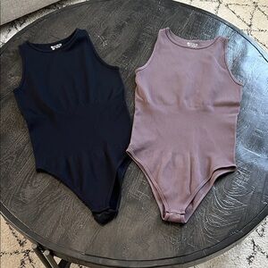 Women's Sleeveless Ribbed Bodysuit Set - Black and Brown